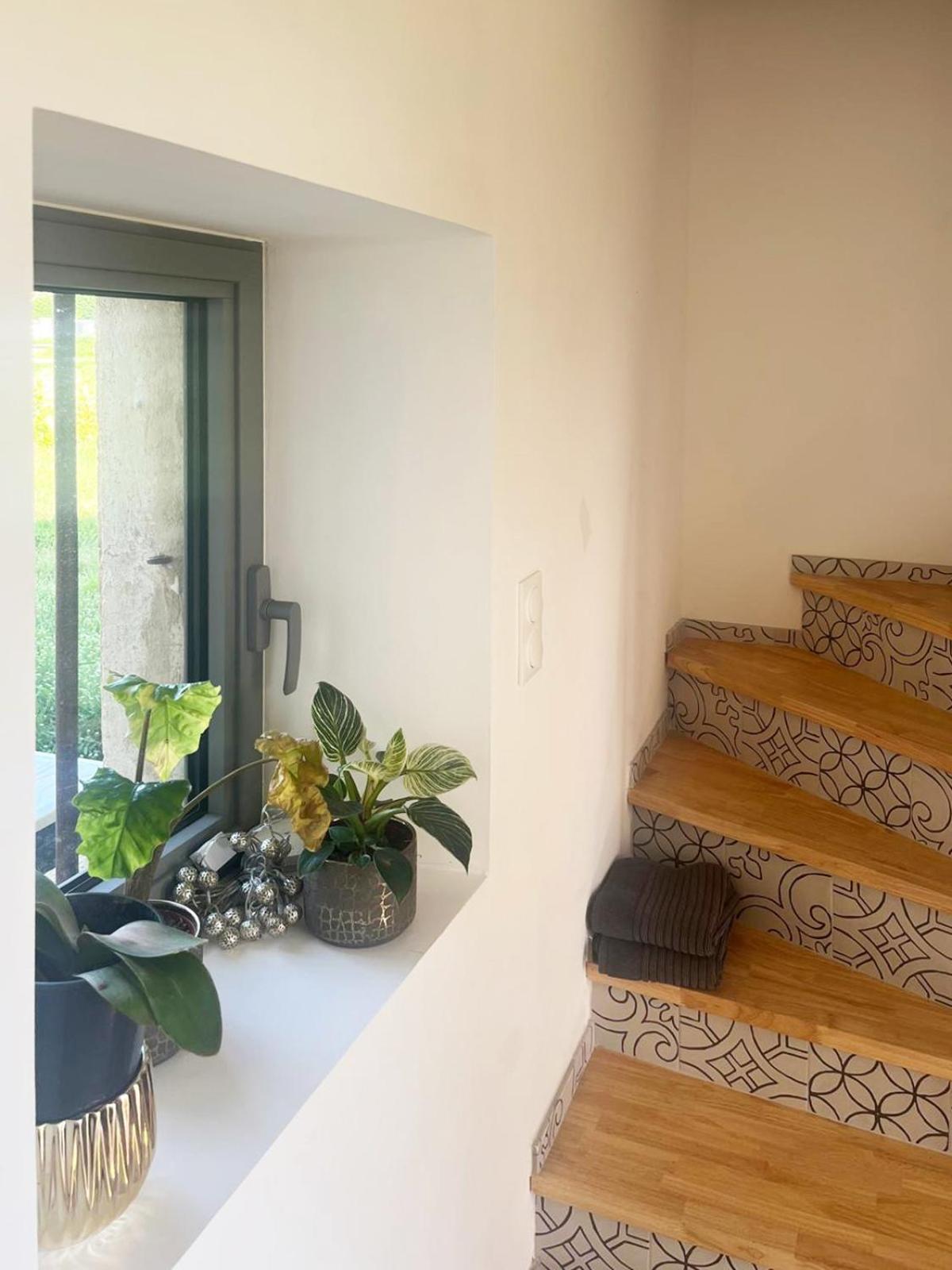 Le Petit Cabanon Provencal Villa *