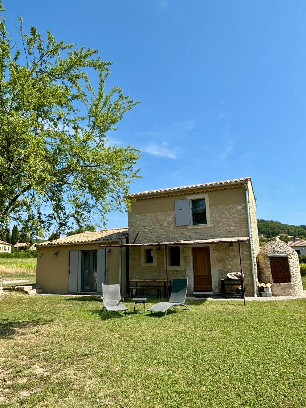 Le Petit Cabanon Provencal Villa *